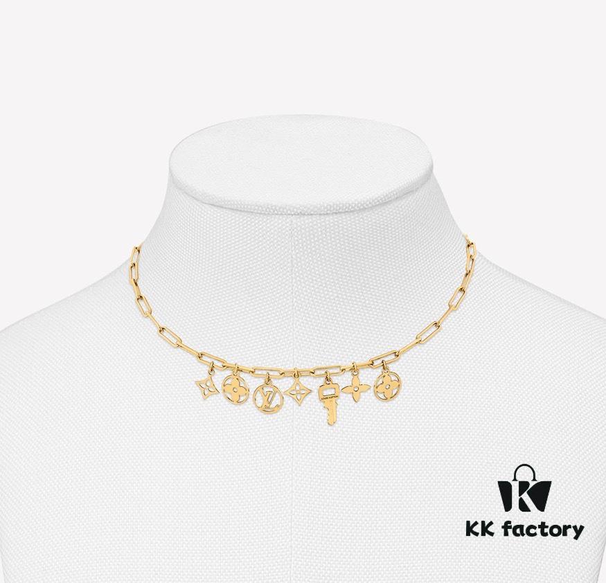 692fd10b99f2d84055c89ecc 👑LV Louis Vuitton Fall/Winter 2021 Fashion Chunky Chain Multi-Floral Necklace, New Arrival, Stylish Combination with LV Signature Elements, Official Website Selected Design Featuring Brilliant Faceted Craftsmanship for a Lustrous, Eye-Catching Shine from Every Angle, Elegant and Highly Recognizable with Minimalist Design