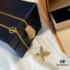 692fd12199f2d84055c89ef2 LV Louis Vuitton 2021 Bestseller ZP Out of Stock Smooth Flawless Series Pea Cross Necklace Vintage Super Stylish Look