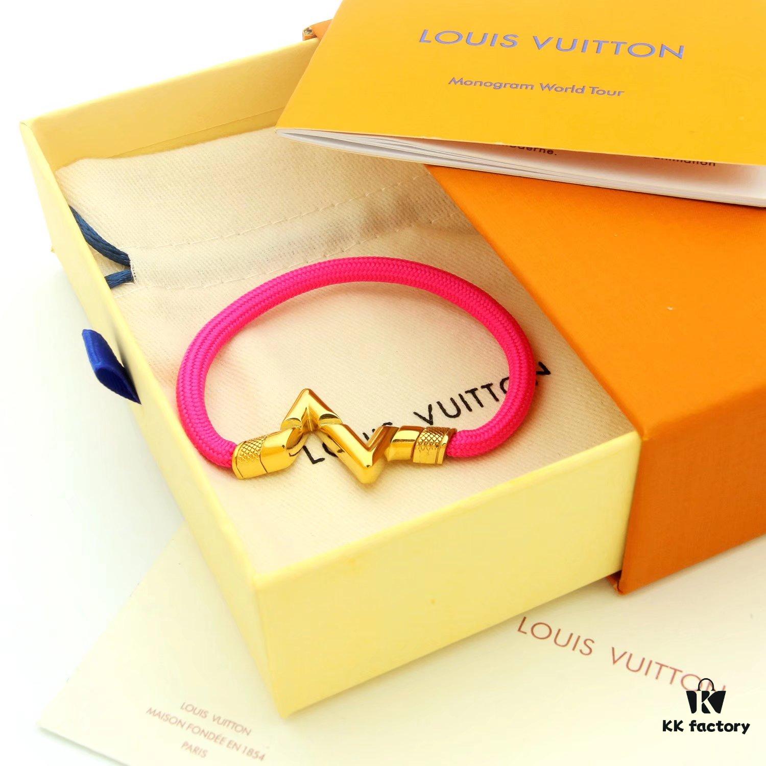 692fd13799f2d84055c89f19 LV Braided Bracelet in Colorful Volt Play 18K Gold Bracelet with Interlocking L and V Motif