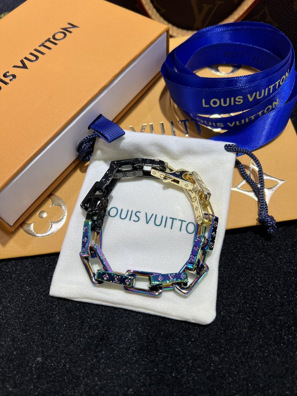 692fd14f99f2d84055c89f44 LV Cuban Bracelet Collection