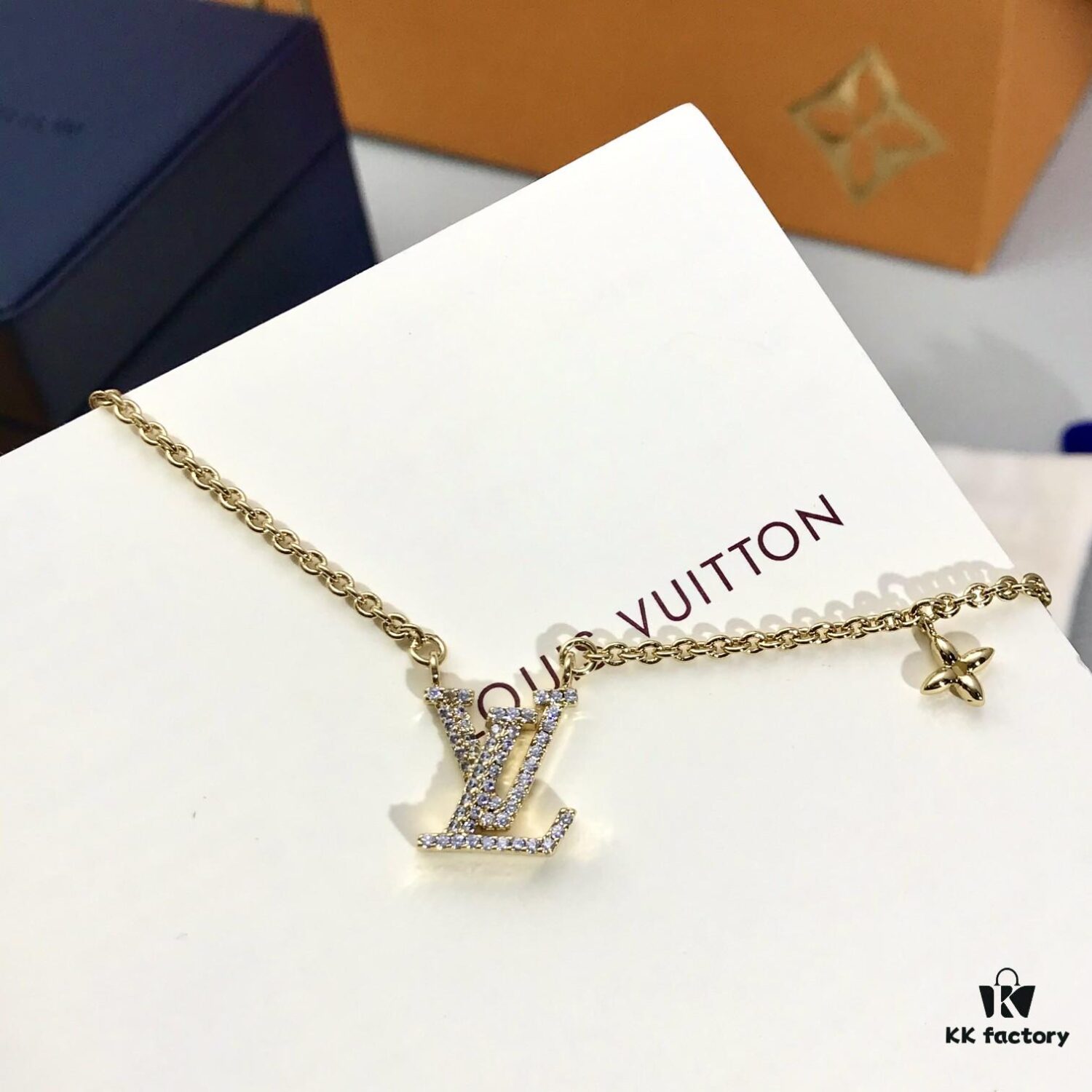 692fd15a99f2d84055c89f5d A Simple and Classic Logo Design! Must-Have Item!