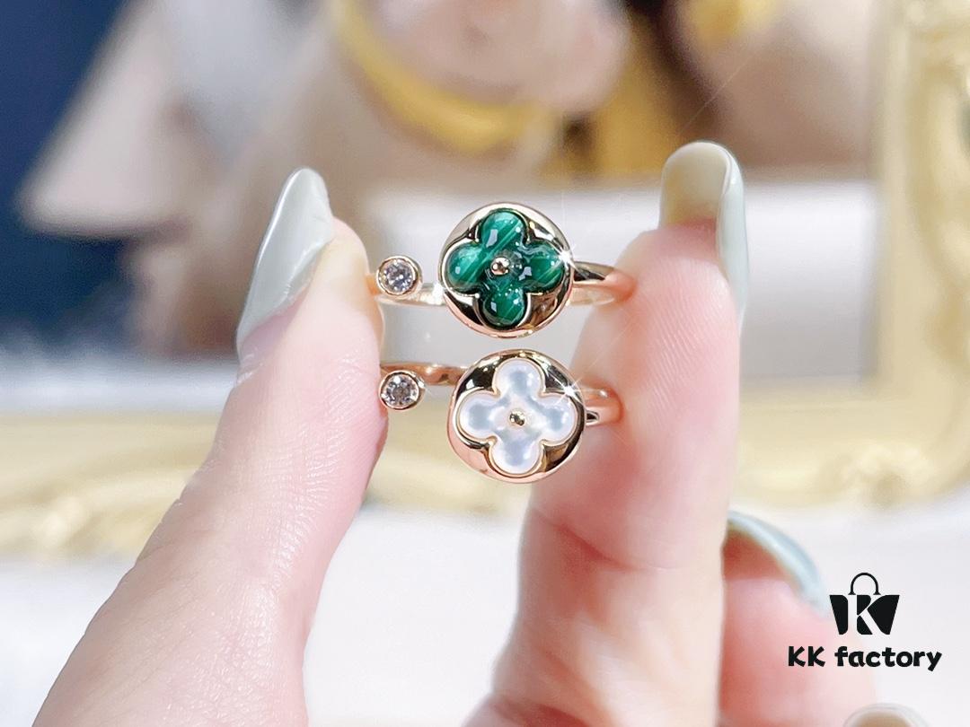 692fd16099f2d84055c89f6c Color Blossom High Jewelry Ring in V Gold with White Shell, Red Carnelian, Peacock Green, and Black Onyx
