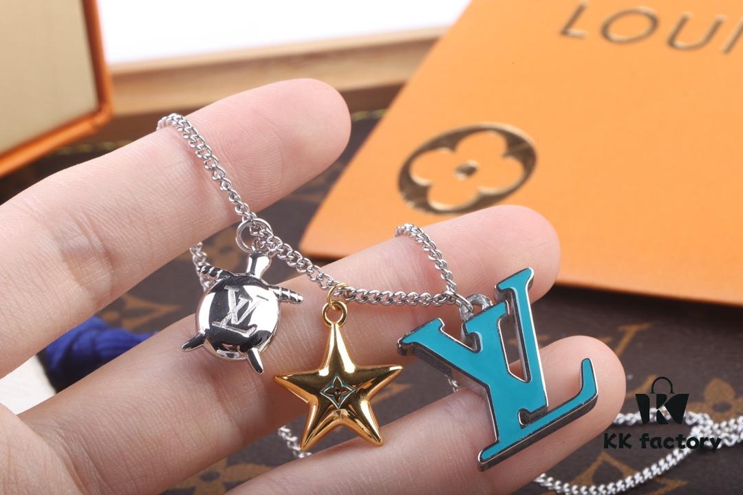 692fd16d99f2d84055c89f89 Louis Vuitton Aquatics Enamel Starfish and Turtle Necklace
