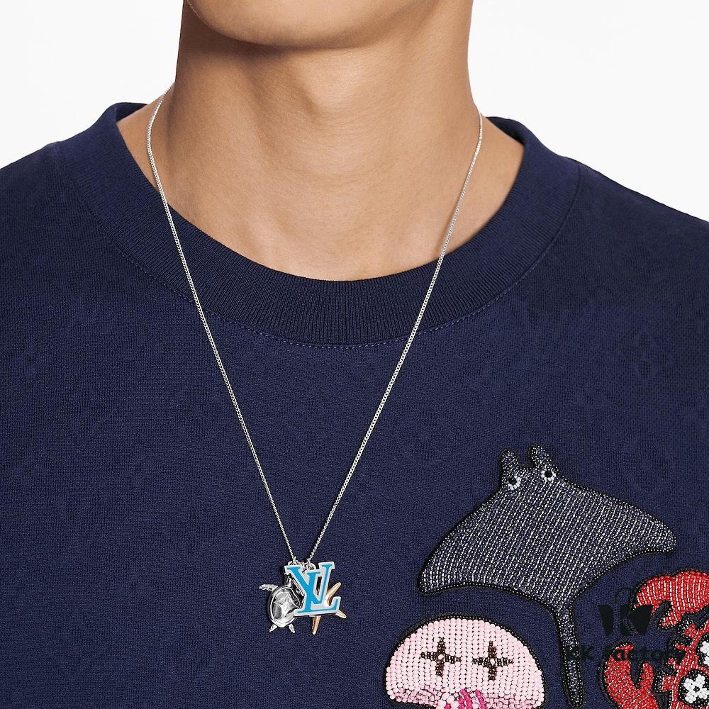692fd17199f2d84055c89f91 Louis Vuitton Aquatics Enamel Starfish and Turtle Necklace