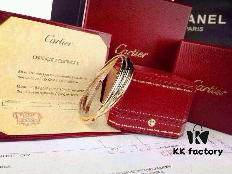 692fd19399f2d84055c89fed Cartier Trinity Bracelet ✨