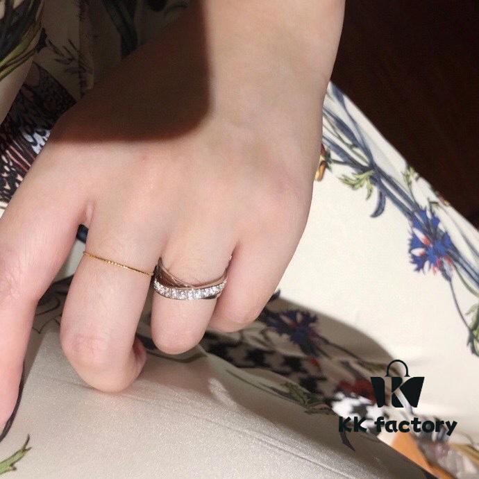 692fd1b499f2d84055c8a045 Hot Sale Celebrity Fashion Icon Same Style Cartier Etincelle De Series Cross Diamond Ring German Imported 925 Sterling Silver Micro-Pave High-Carbon Diamonds 1:1 Craftsmanship Original Logo Extremely Eye-Catching Super Bling