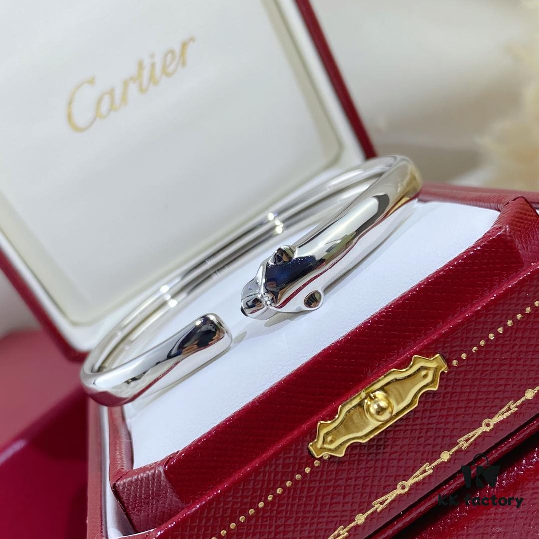 692fd1f399f2d84055c8a0f1 New Arrival V Gold Plated 18K Mimetic Gold CNC Hand-Set Diamond Cartier Thin Smooth Leopard Bangle, Ultra Thick and Imposing Leopard Design, Unisex Couple Bracelet