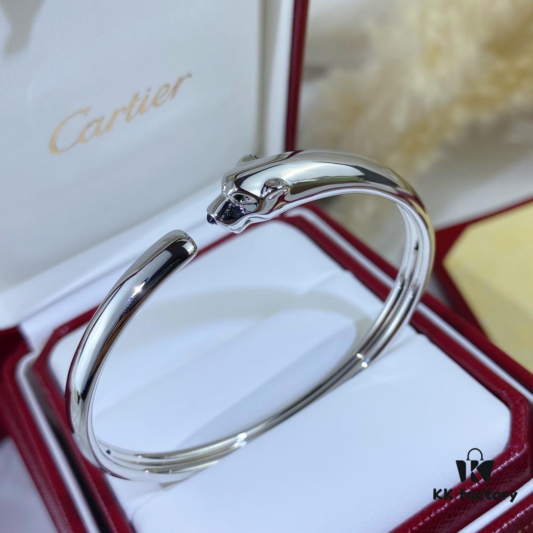 692fd1f599f2d84055c8a0f8 New Arrival V Gold Plated 18K Mimetic Gold CNC Hand-Set Diamond Cartier Thin Smooth Leopard Bangle, Ultra Thick and Imposing Leopard Design, Unisex Couple Bracelet
