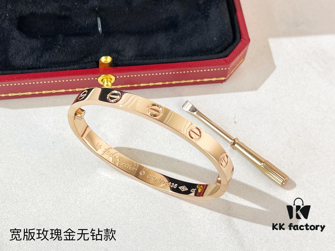Available in three colors: gold, rose gold, and silver; two options: with or without diamonds; six sizes: 16, 17, 18, 19, 20, 21
