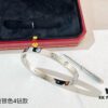 Available in three colors: gold, rose gold, and silver; two options: with or without diamonds; six sizes: 16, 17, 18, 19, 20, 21