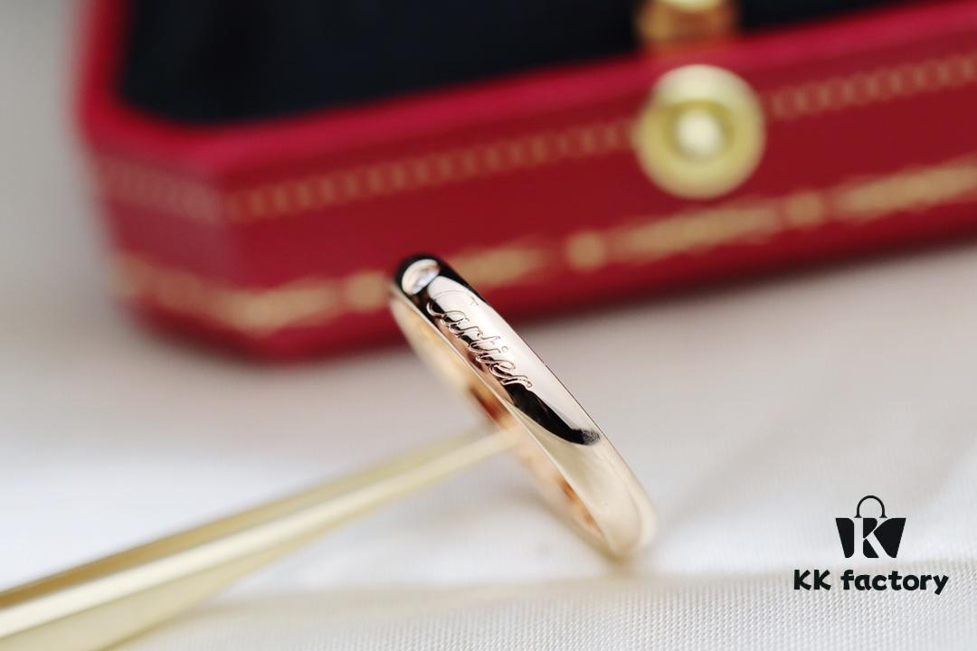 New Cartier-Inspired Solitaire Ring with Brilliant Single Diamond – Reversible Design, High-Polish V Gold 2.0 Material