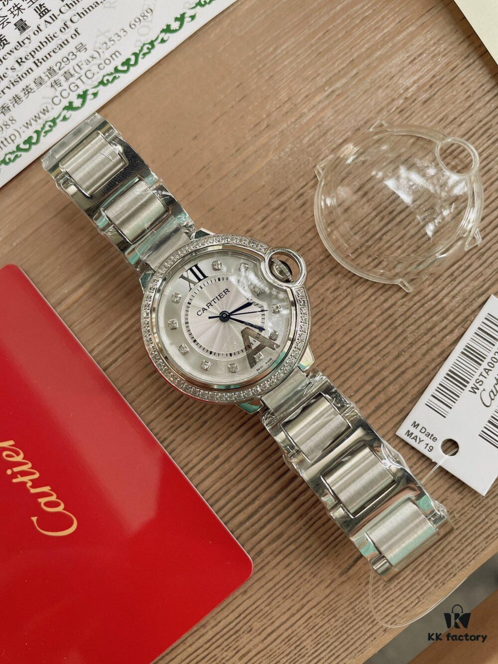 692fd24999f2d84055c8a1a9 Cartier Classic Blue Balloon, Manta Ray Glass with Domed Curved Case, Guilloché Dial, Sword-Shaped Hands, Imported Ceramic Strap Paired with 316 Stainless Steel, 33mm Size