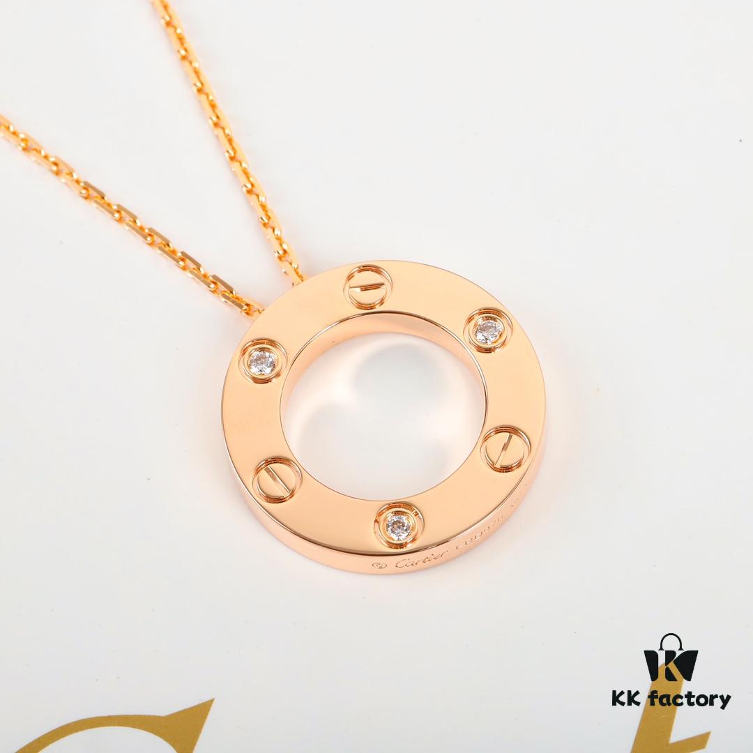692fd26699f2d84055c8a1db Homage to Classic Cartier Ca@tier Smooth Three-Diamond Six-Diamond Version Big Cake Necklace, Reversible Design, Real Photos Showcasing Authentic Details