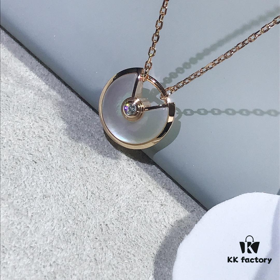 692fd28299f2d84055c8a211 Carter Amulette Pendant Necklace - White Mother-of-Pearl (Love Charm)