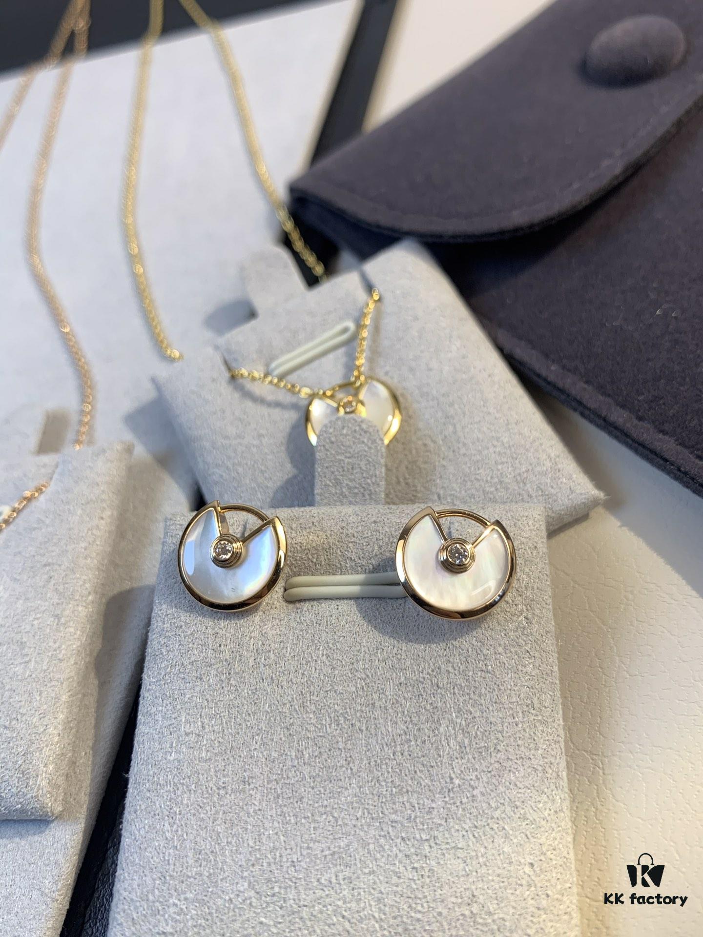 Cartier Amulette de Cartier Stud Earrings
