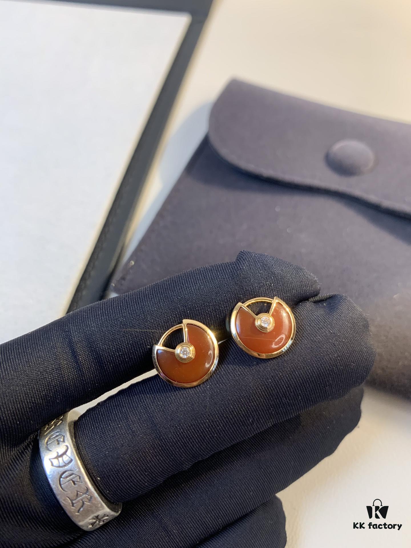692fd2ba99f2d84055c8a271 Cartier Amulette de Cartier Stud Earrings