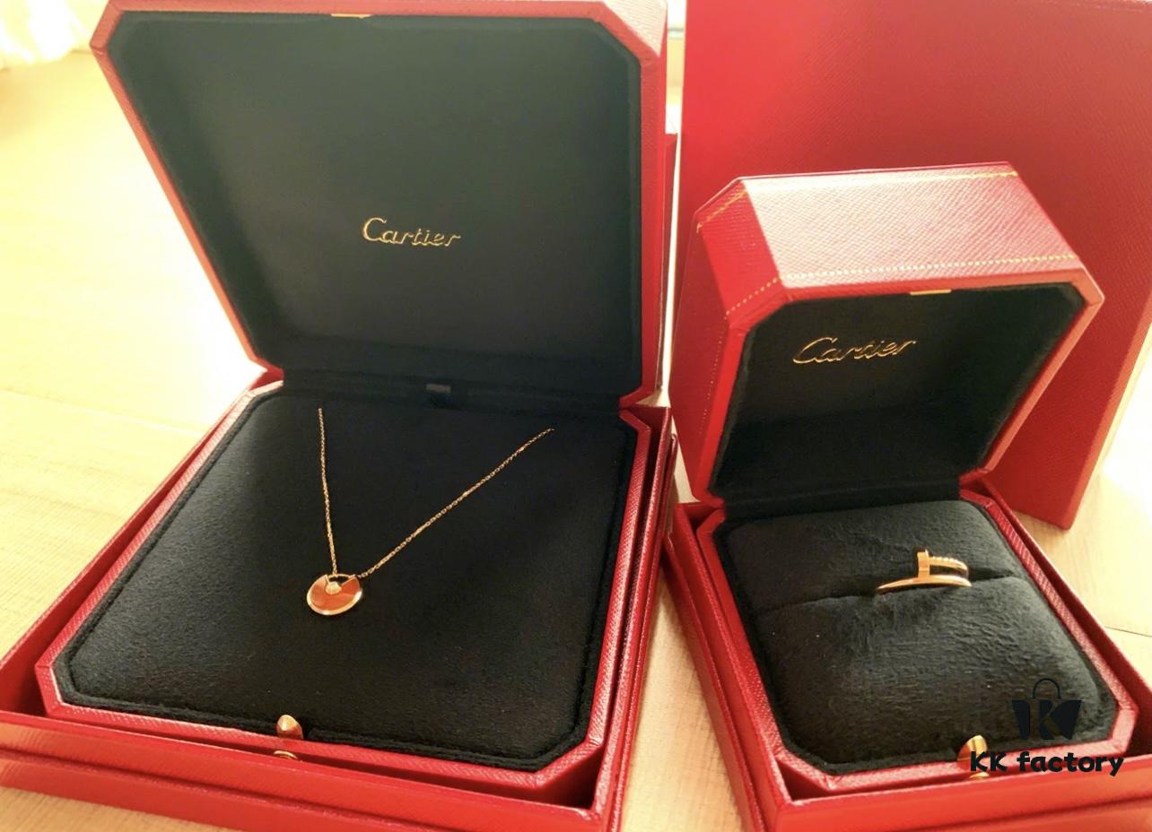 692fd39099f2d84055c8a3d2 Props Can Easily Win You Over, Truly a Classic – Effortlessly Unique in Every Shot! The Amulet Collection Carries Beautiful Symbolism of Protection, Perfect for Gifting to Close Friends