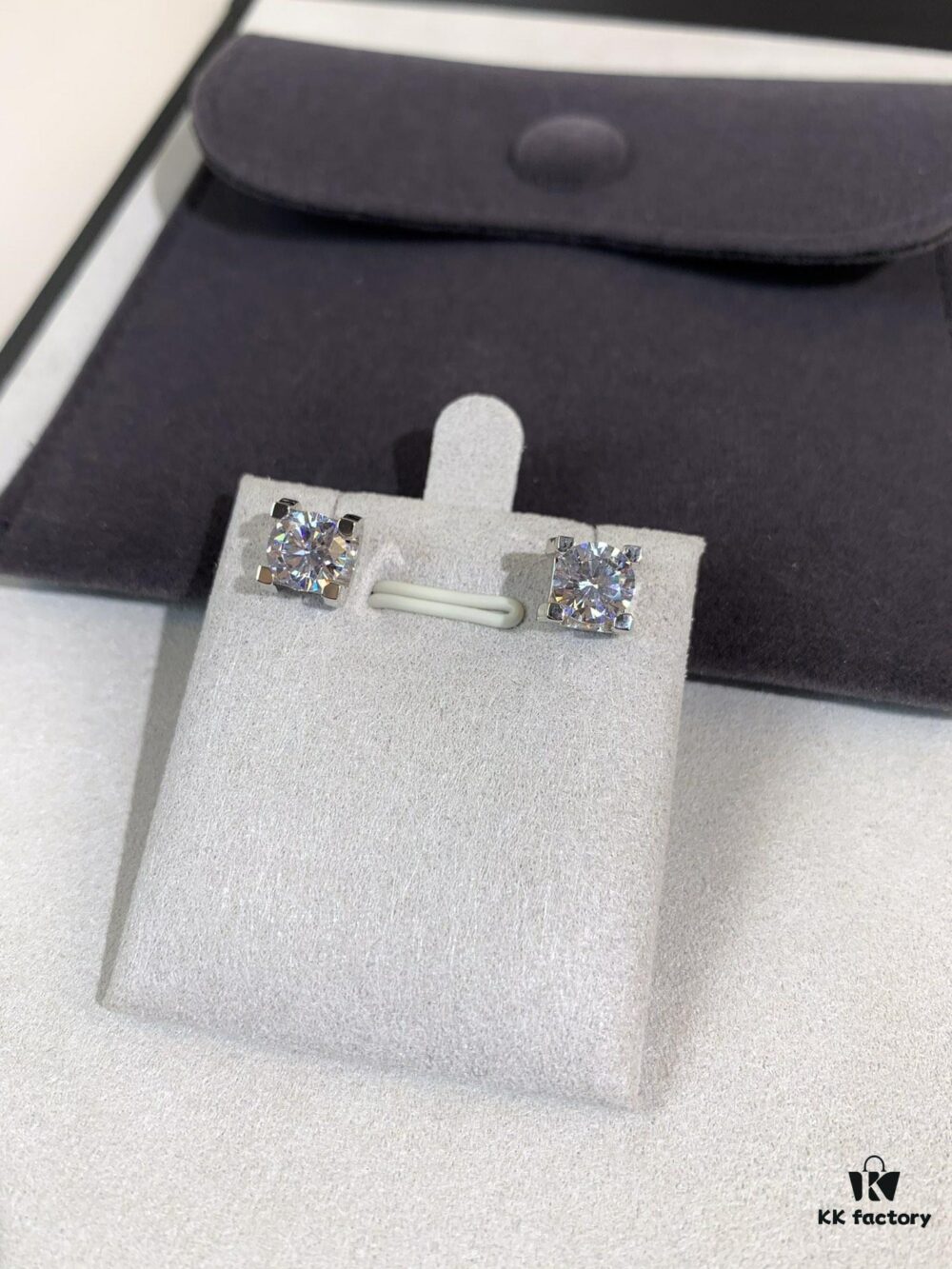 692fd45699f2d84055c8a4f4 Cartier-style Bull Head Diamond Stud Earrings, Top-tier CNC Craftsmanship