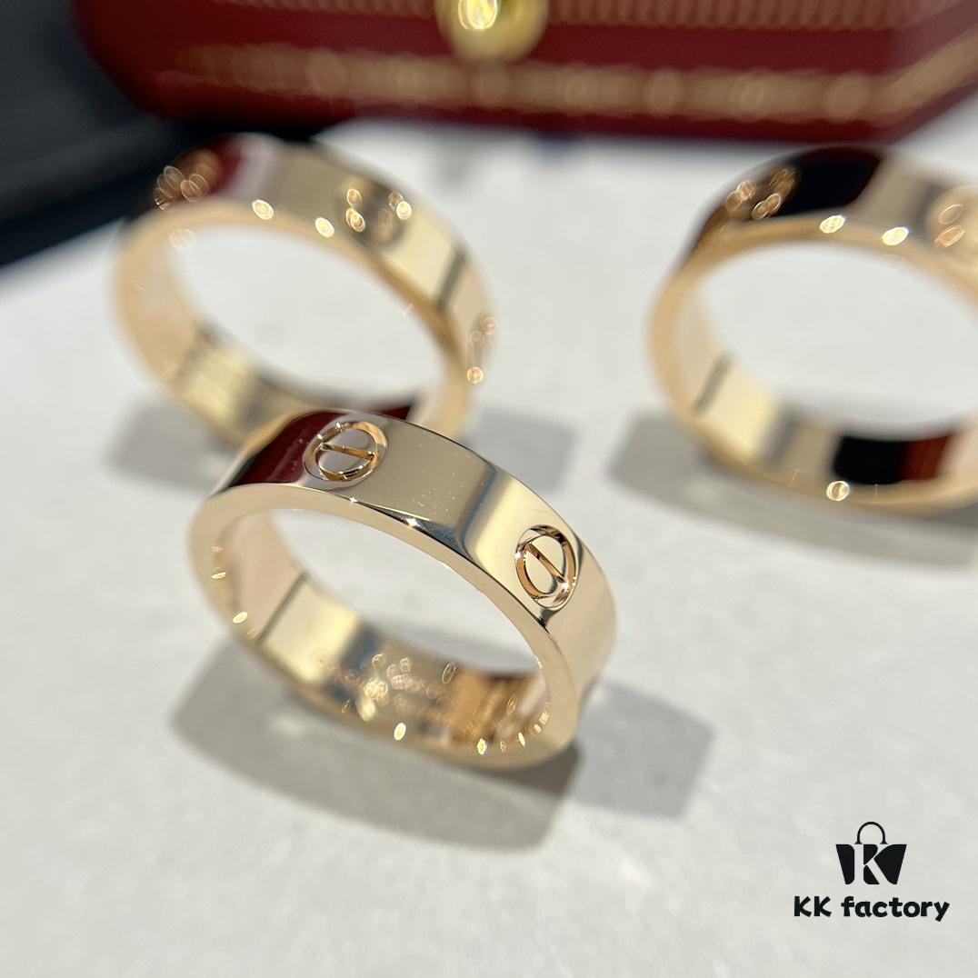 692fd4c999f2d84055c8a59c So beautiful! Wide-style statement ring with exquisite details, crafted by precision CNC engraving, each line is clear and sharp, full of texture and radiant in the sunlight!