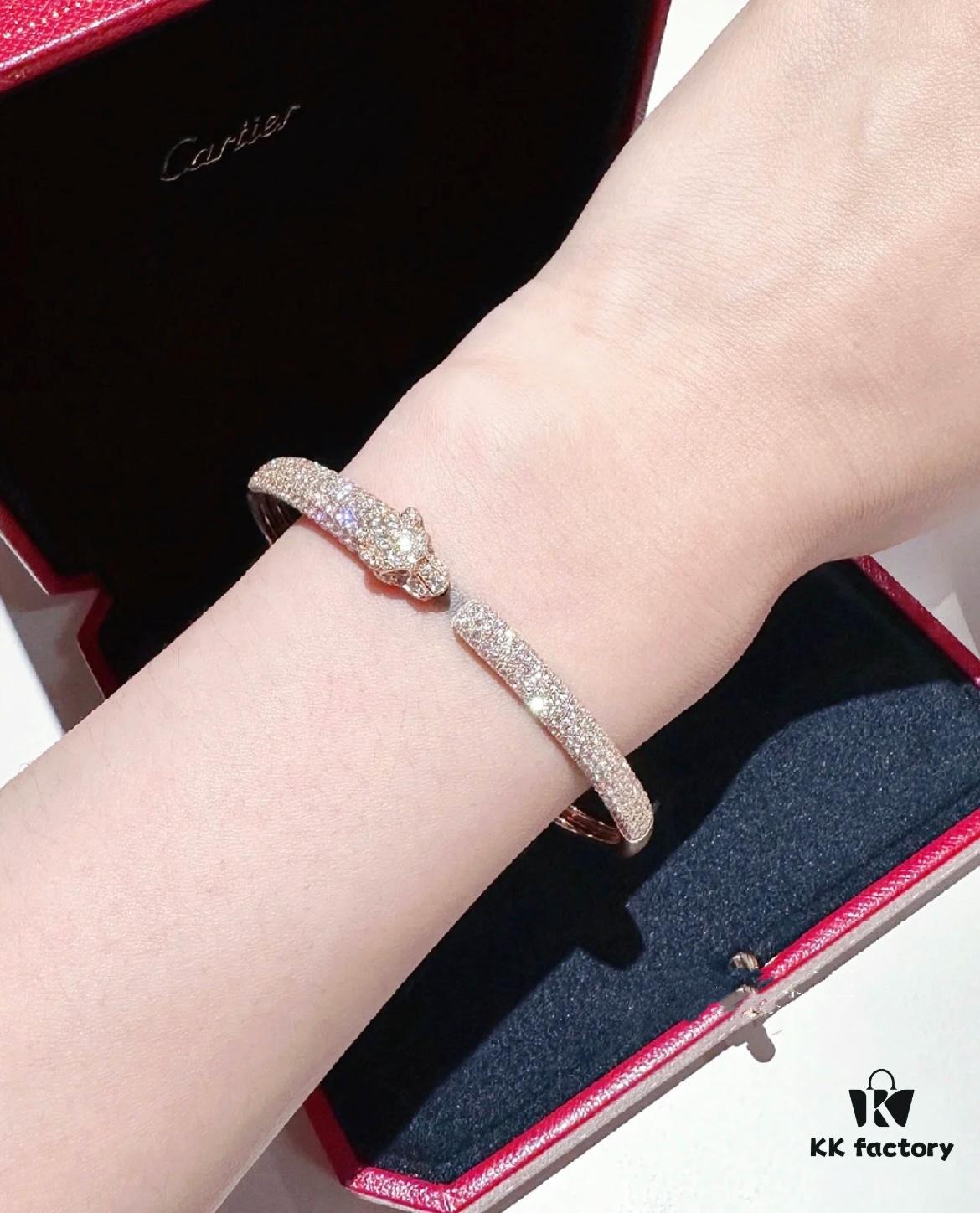 692fd4f699f2d84055c8a5e3 CNC Hand-Set Diamond Cartier Thin Full-Diamond Panther Bracelet, Ultra Solid and Imposing Panther Design, Unisex Couple's Style