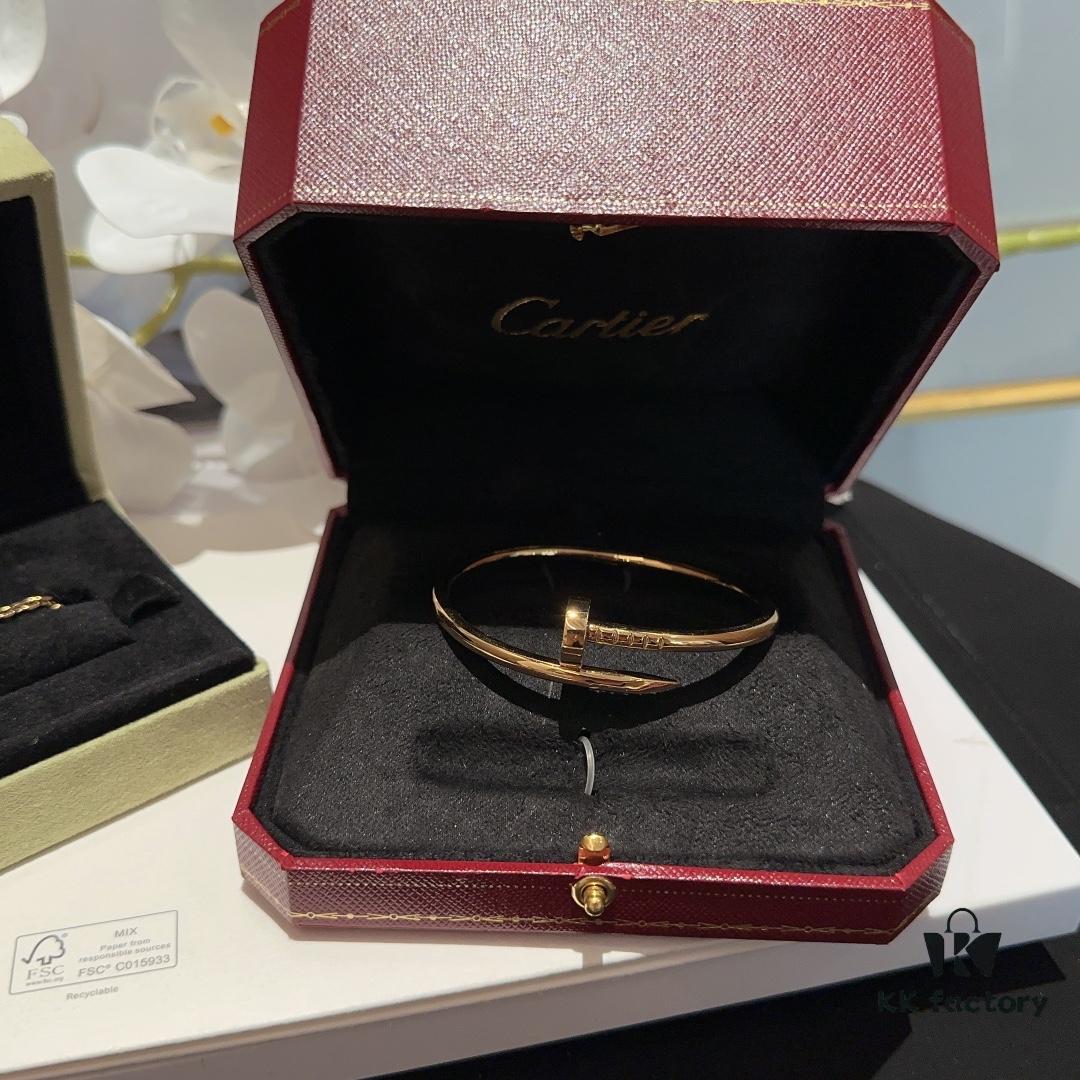 692fd50199f2d84055c8a5f9 Versatile Top-Tier Jewelry: VCA-Inspired Five-Petal White Mother-of-Pearl Bracelet and Cartier-Style Nailed Polished Gold Bangle, Thick 18K Gold Plated with Natural White Mother-of-Pearl