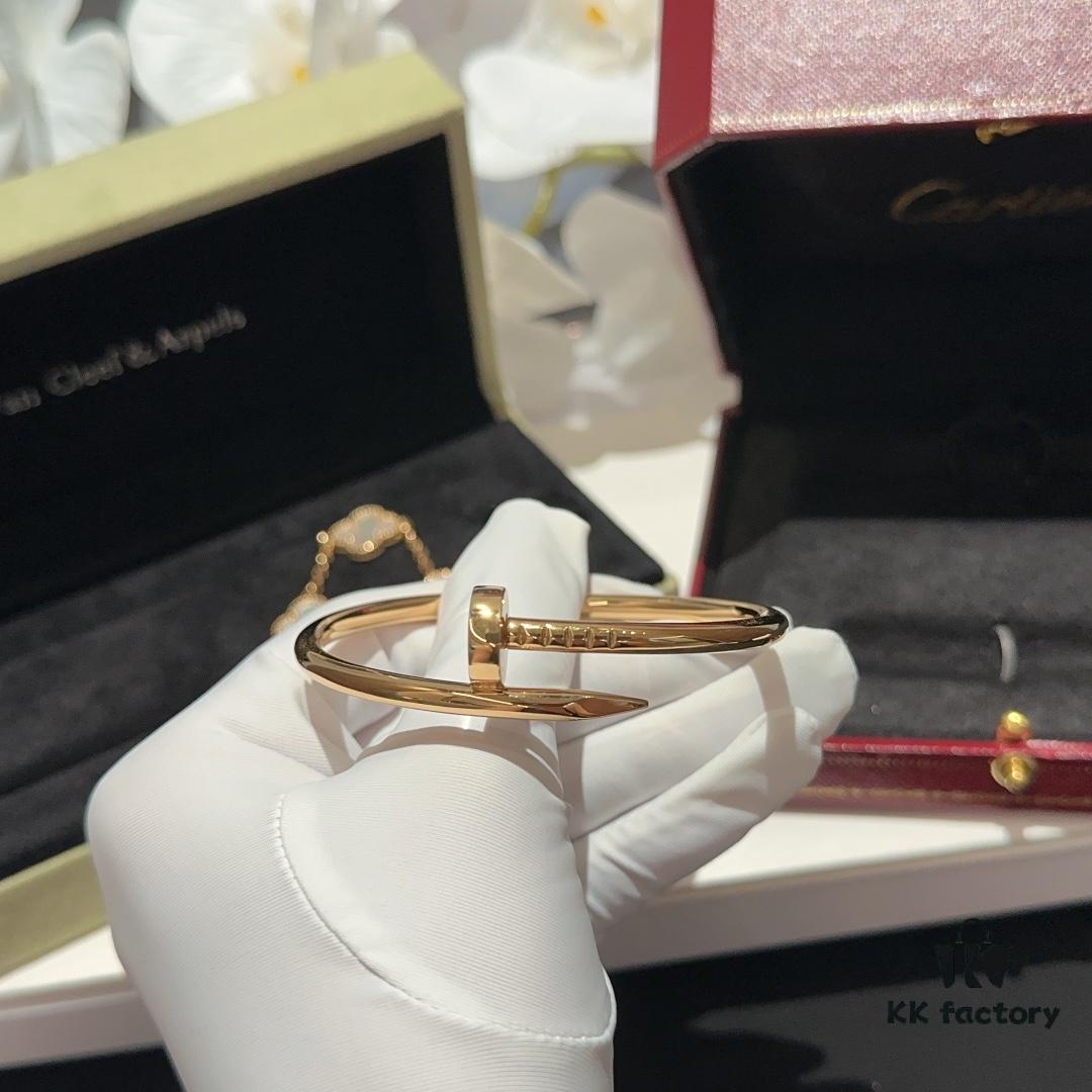 692fd50299f2d84055c8a5fd Versatile Top-Tier Jewelry: VCA-Inspired Five-Petal White Mother-of-Pearl Bracelet and Cartier-Style Nailed Polished Gold Bangle, Thick 18K Gold Plated with Natural White Mother-of-Pearl