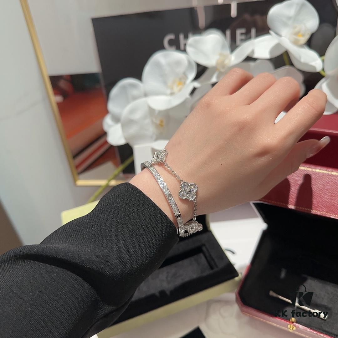 692fd51499f2d84055c8a621 Bracelet Stacking 💎 Must-Have for Spring and Summer