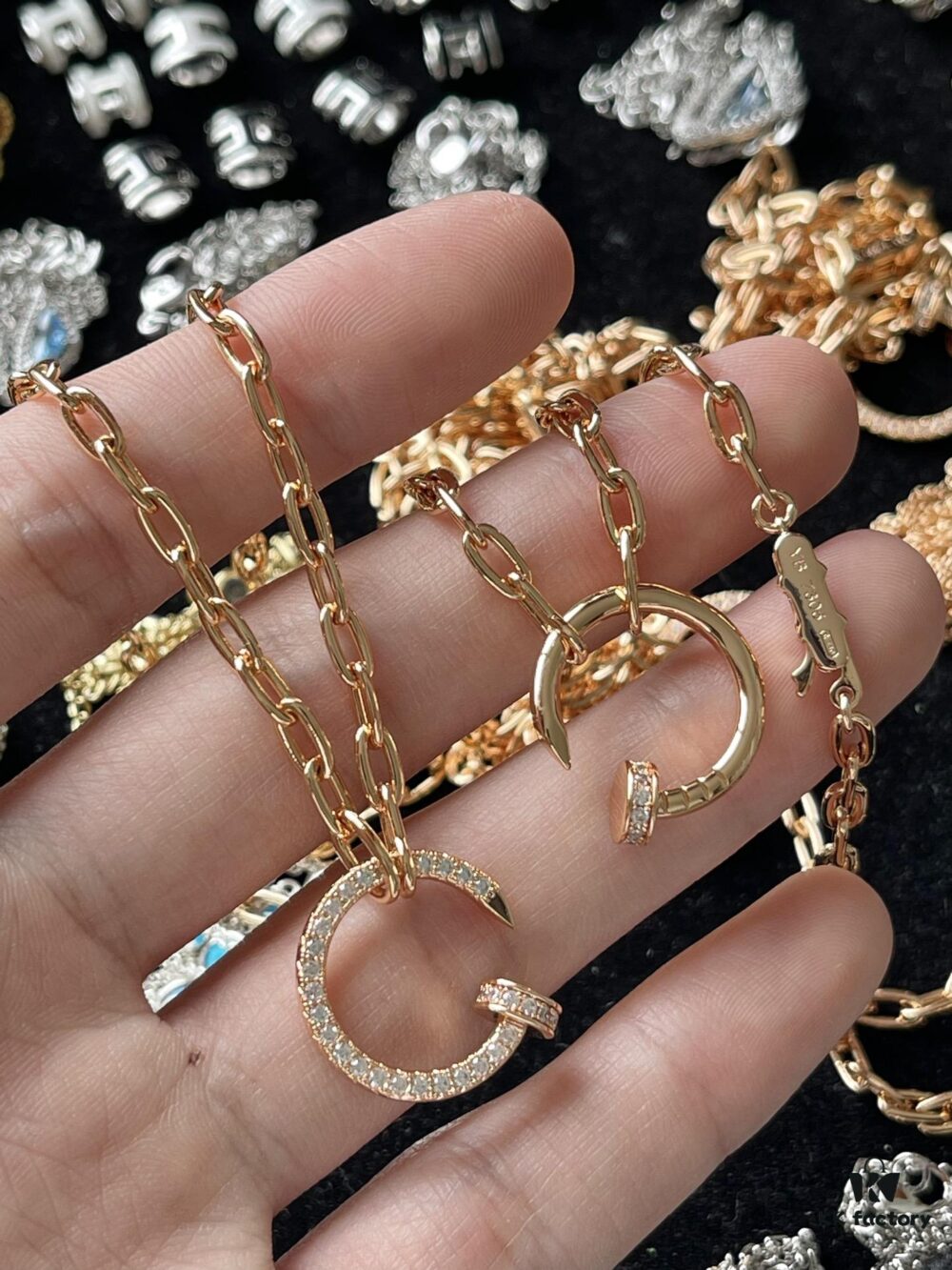 692fd51d99f2d84055c8a636 Cartier Nails Necklace