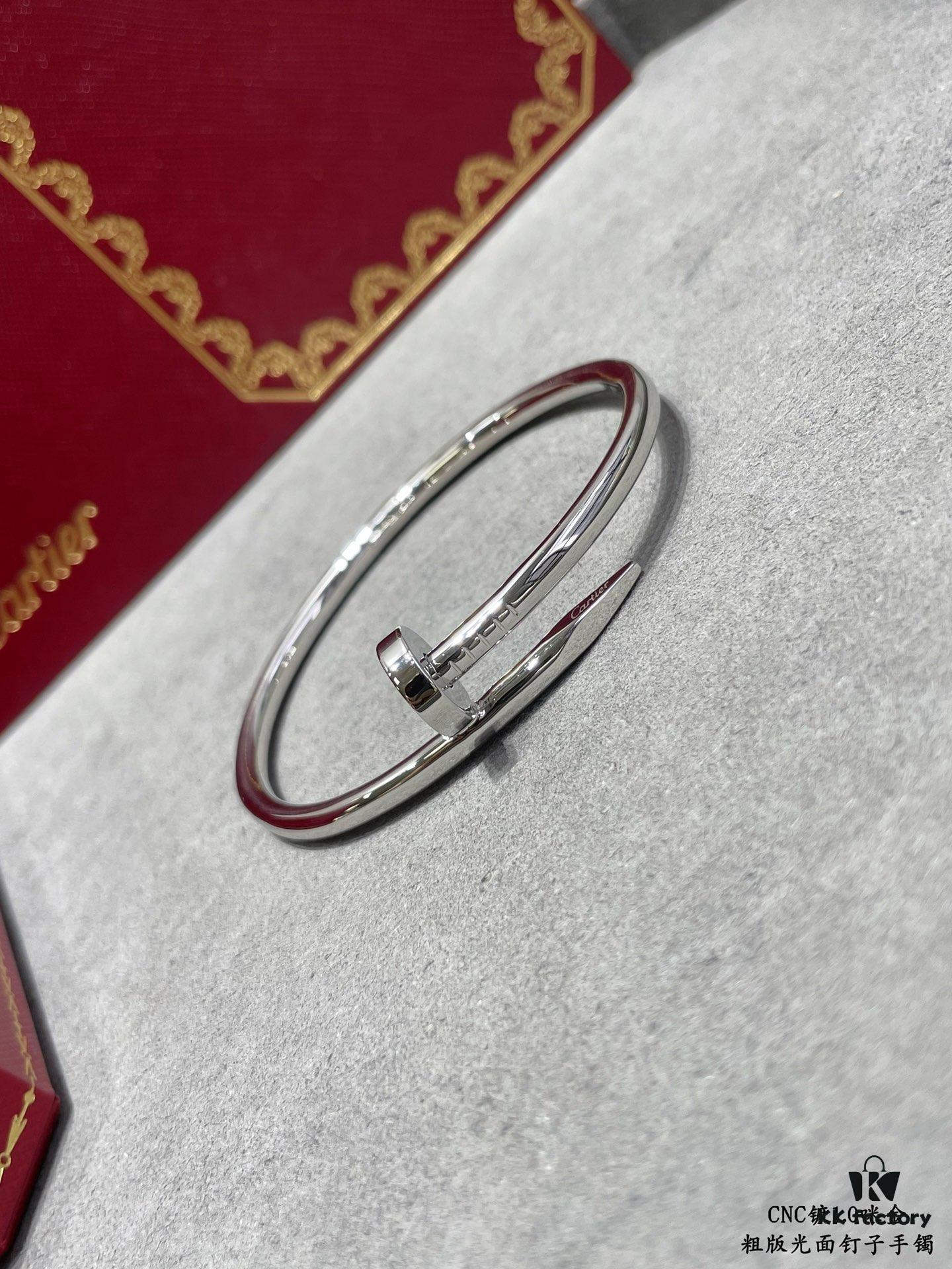 692fd54299f2d84055c8a678 V Gold Plated 1.0mm Gold DB Original Engraving CNC Version Cartier Polished Nail Bracelet 😘😘😘💗🎁 💎Cartier Juste un Clou Nail Bracelet Classic Design Available in Three Colors Perfect Gift for Couples (Let's Nail It Together)