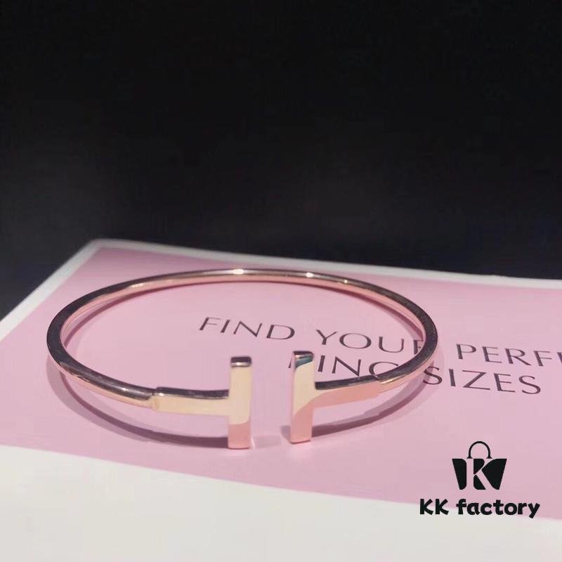 692fd54f99f2d84055c8a690 Tiffany No-Diamond Double T Memory Bracelet, Cabinet Quality, ZP Mold Making, CNC Logo Engraving, 925 Pure Silver Material, Two Colors Available