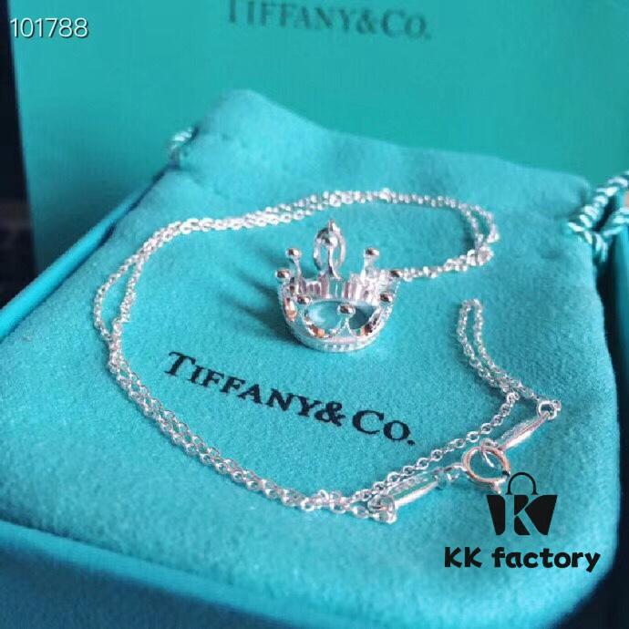 692fd55d99f2d84055c8a6b1 Tiffany Crown Queen Necklace, 925 Sterling Silver Material, Exquisite Design for Every Girl's Princess Dream, Elegant and Fresh