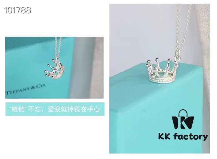 692fd55d99f2d84055c8a6b3 Tiffany Crown Queen Necklace, 925 Sterling Silver Material, Exquisite Design for Every Girl's Princess Dream, Elegant and Fresh