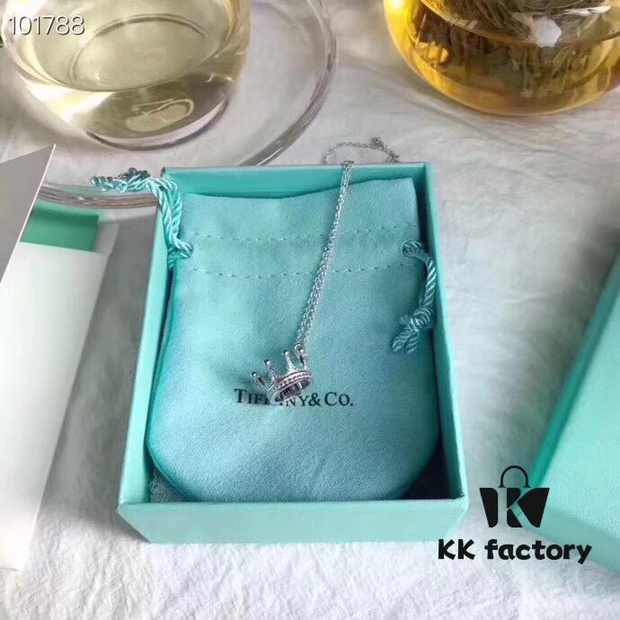 692fd55d99f2d84055c8a6b4 Tiffany Crown Queen Necklace, 925 Sterling Silver Material, Exquisite Design for Every Girl's Princess Dream, Elegant and Fresh