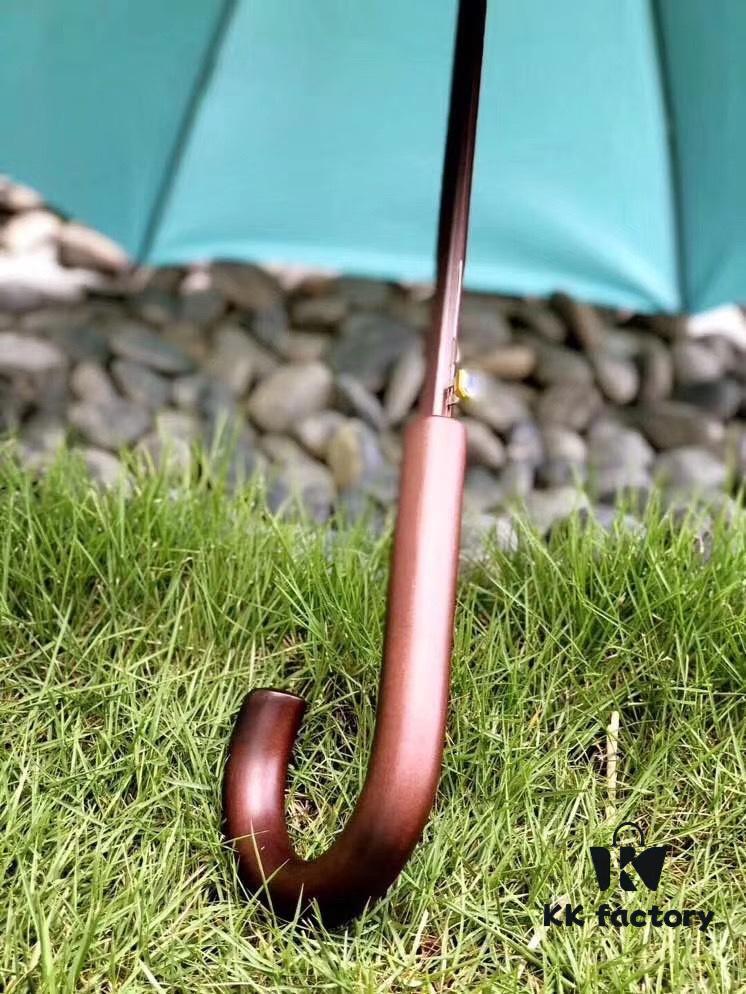 It's an umbrella, just an umbrella, Tiffany's romance 💕💕