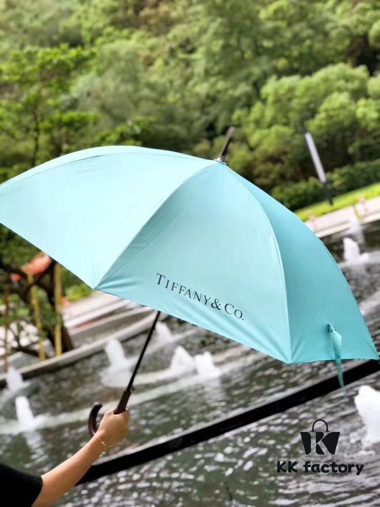 692fd59199f2d84055c8a723 It's an umbrella, just an umbrella, Tiffany's romance 💕💕