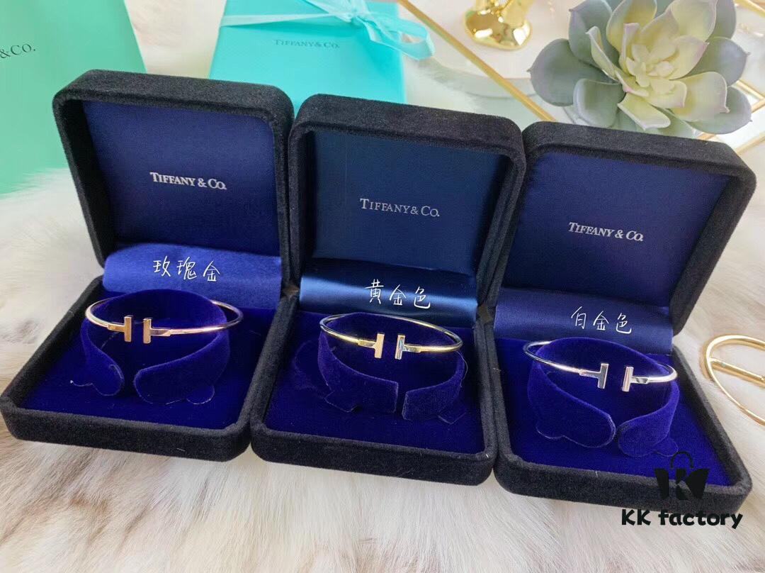 692fd5a199f2d84055c8a741 Tiffany & Co. Tiffany Classic T-Series Smooth Double-T Bracelet