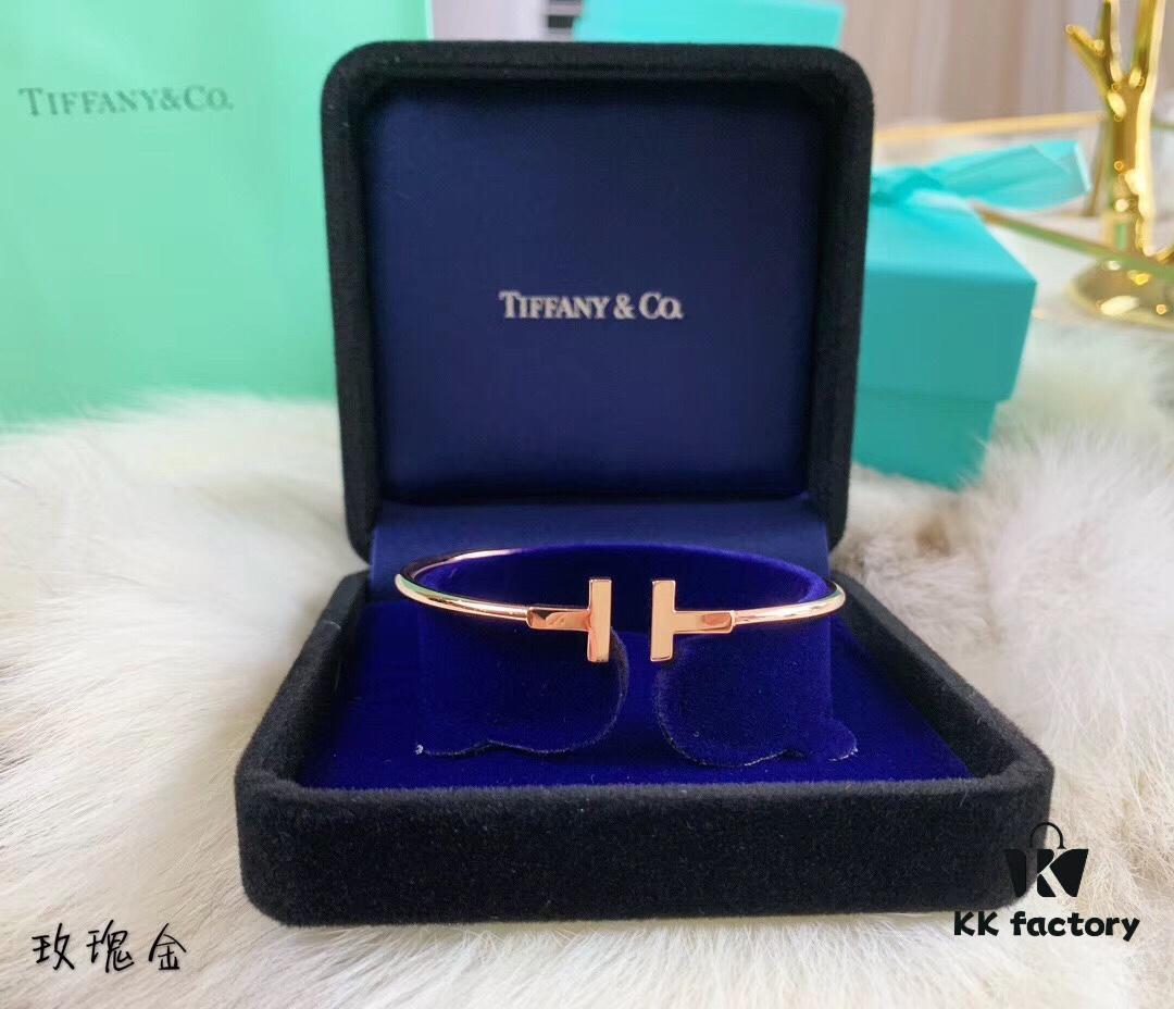692fd5a399f2d84055c8a746 Tiffany & Co. Tiffany Classic T-Series Smooth Double-T Bracelet
