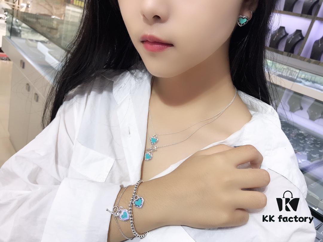 692fd5f299f2d84055c8a7f1 Tiffany Silver OK Necklace + OK Bracelet Stunning! Counter Style Latest Silver Jewelry Set