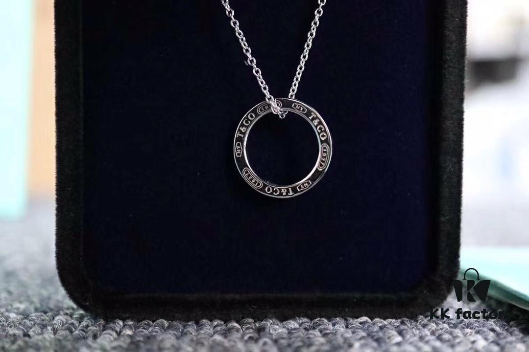 692fd5f499f2d84055c8a7f9 Tiffany 1837 Circle Necklace