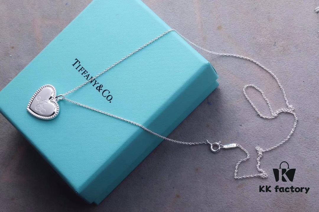692fd60899f2d84055c8a82d Tiffany Solid Large Heart Necklace - Authentic Counter Product, Proxy Purchase Version, Tiffany T Two Series Love Heart Necklace, Premium German Imported 925 Sterling Silver with Thick Gold Plating, Fine Craftsmanship, High-End Custom Heart Pendant Diameter 2.0 cm, Chain Length 50 cm, Tagged AG925