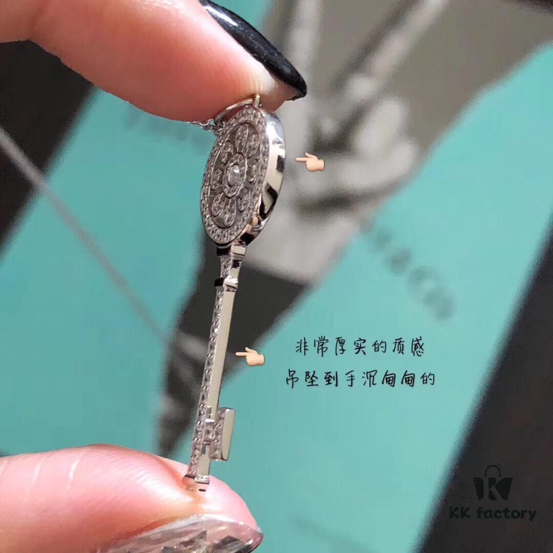 Tiffany Key Pendant Necklace - Large Sunflower Design, Heavyweight 925 Sterling Silver with Gold Plating, High-Precision Craftsmanship