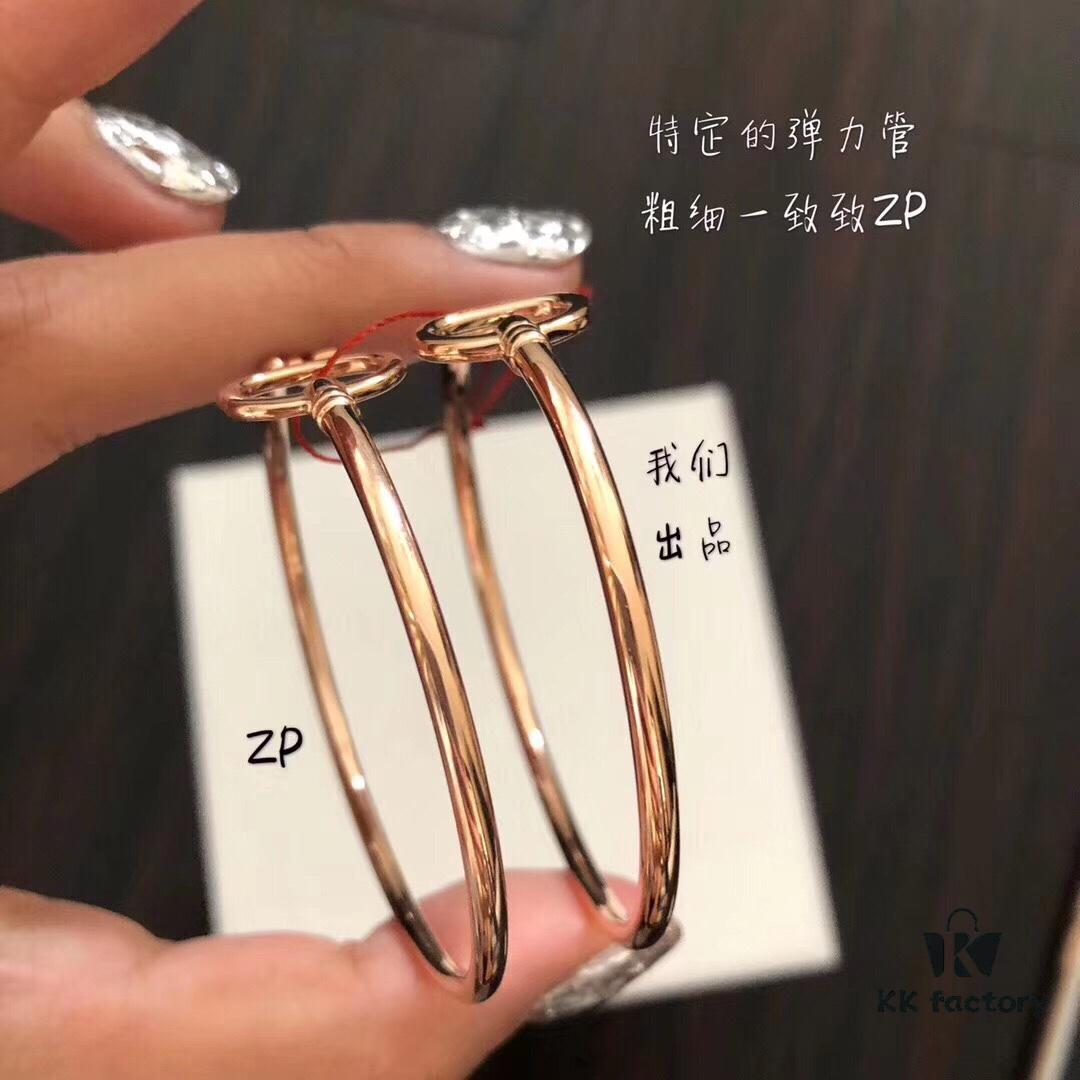 692fd61899f2d84055c8a856 Tiffany & Co. Key Smooth Open Bangle Bracelet, Minimalist Style, Spring Silver Construction, Premium S925 Sterling Silver Plated with 14K Rose Gold, Yellow Gold, and White Gold, In Stock