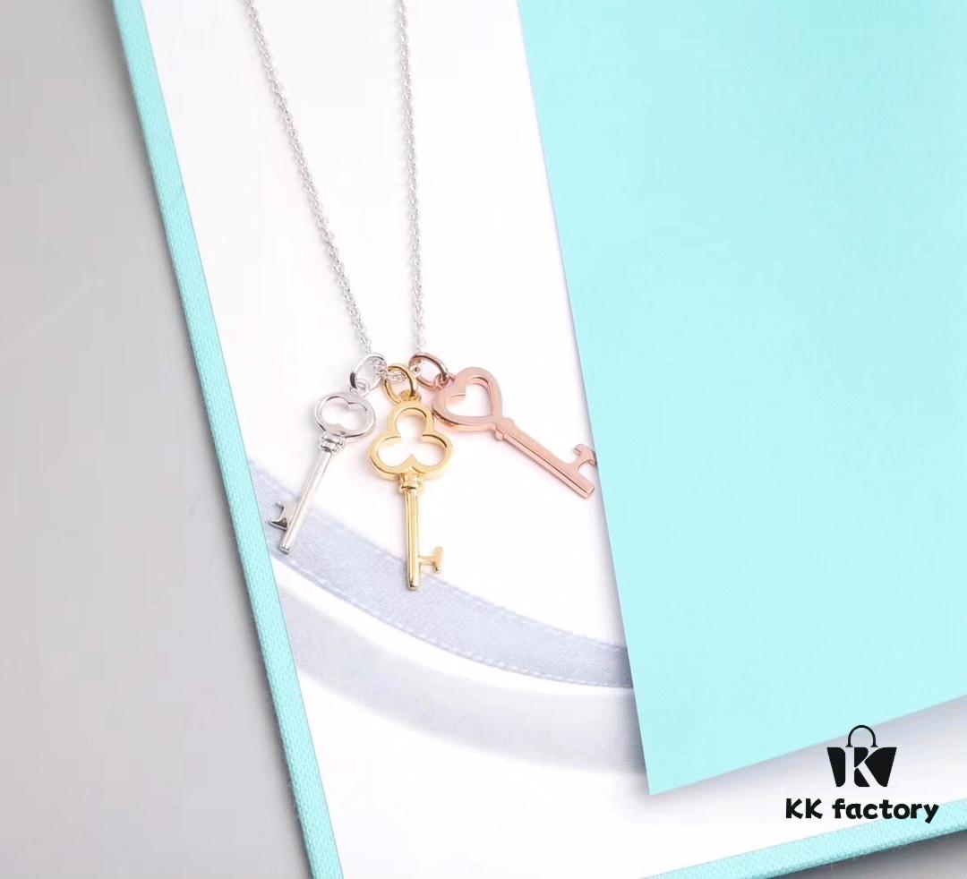 692fd63c99f2d84055c8a894 925 Sterling Silver Tiff Unlocks Infinite Possibilities - Three Small Keys Combined Slot Machine Heart ❤ Classic Tiffany Key Necklace