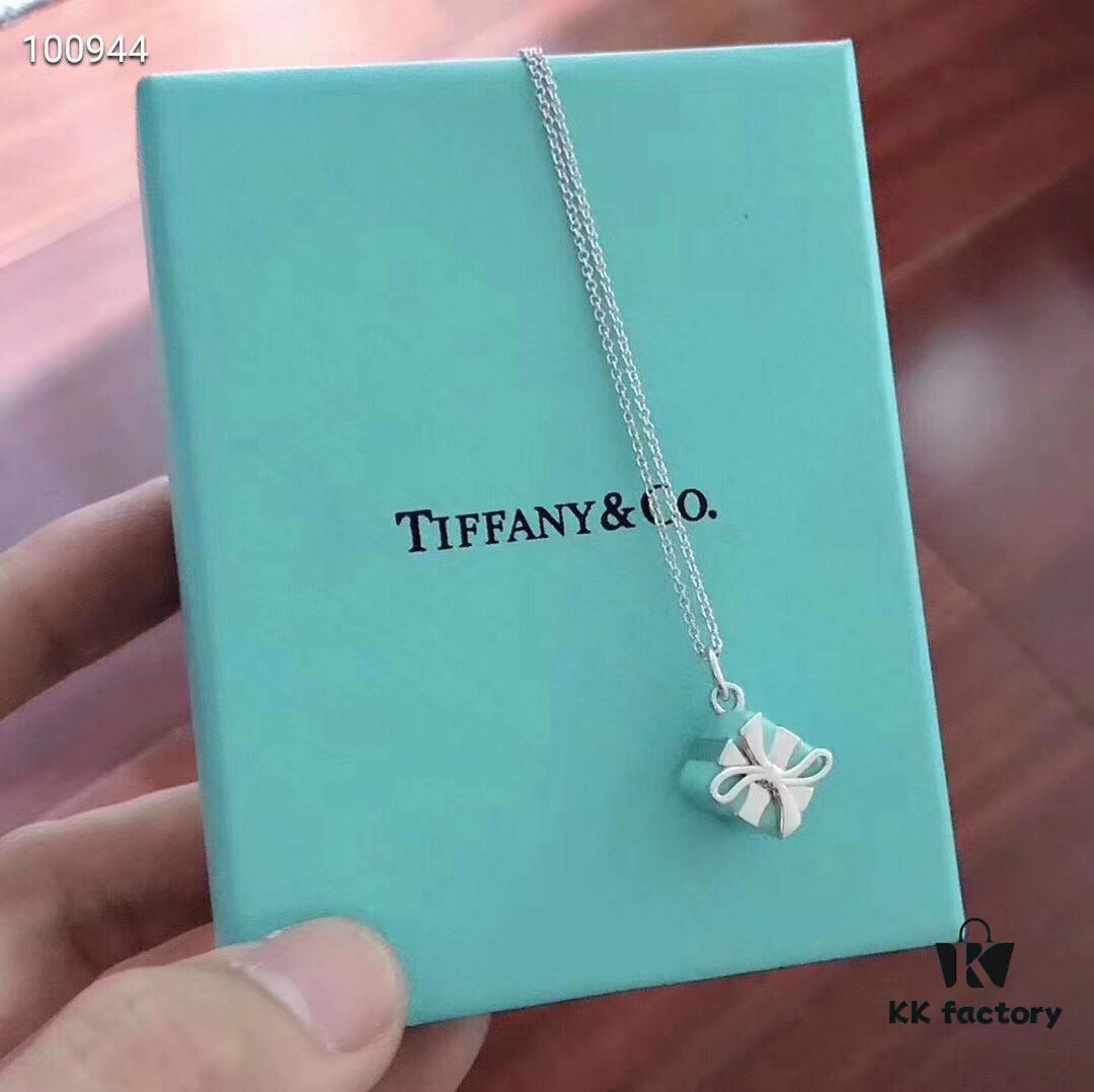 692fd65299f2d84055c8a8ca Tiffany 925 Sterling Silver Fresh Style Necklace, Proxy Purchase Level