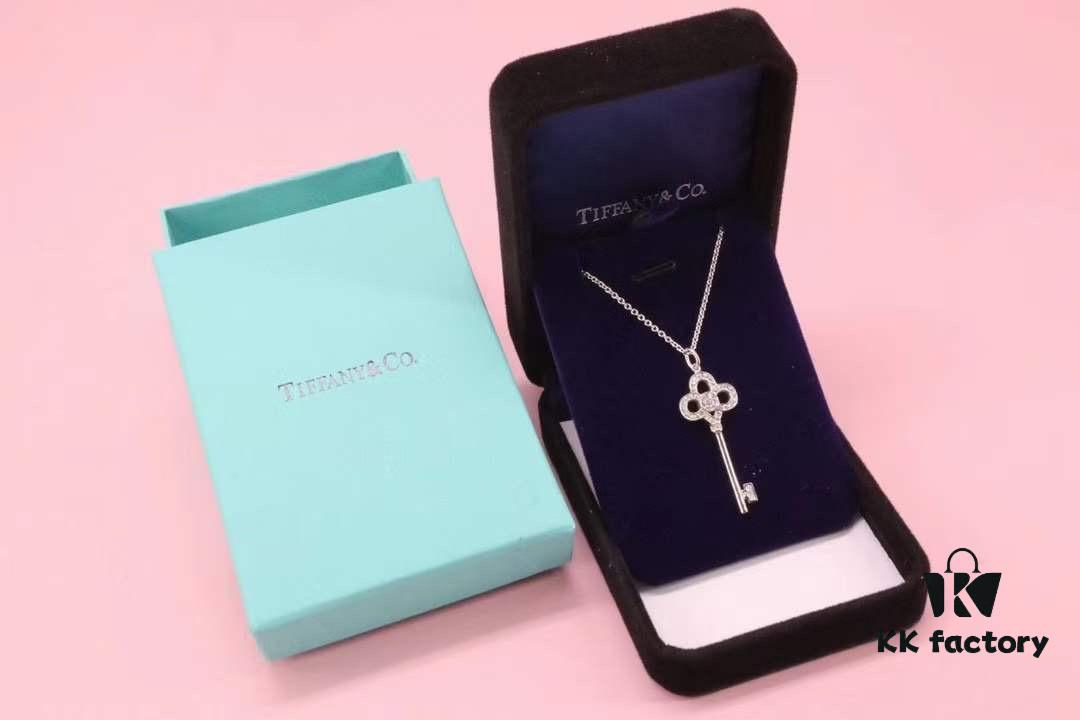 692fd67599f2d84055c8a916 Tiffany Keys Series Bestselling Key Sweater Chain