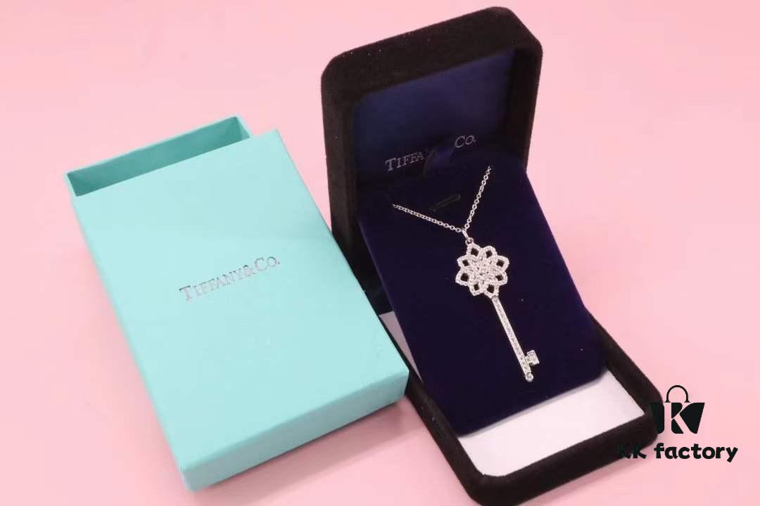 692fd67a99f2d84055c8a926 Tiffany Keys Series Bestselling Key Sweater Chain