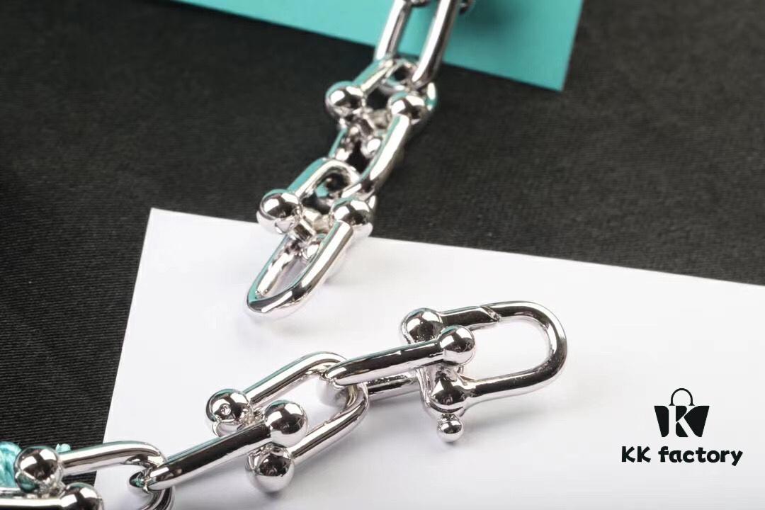 692fd6e299f2d84055c8a9fb Smooth Bamboo Joint Bracelet - Tiffany-style Link Bracelet, Titanium Material with Vacuum Thick Electroplating in White Gold, Unisex Wear, HardWear Series Combining Elegance and Edginess