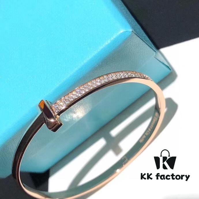 692fd6ea99f2d84055c8aa0e Tiffany 2020 T1 Collection Wide Half-Diamond Bracelet Exclusive Launch High-End Custom Goddess Style Elegant and Refined Design Exuding Subtle Confidence