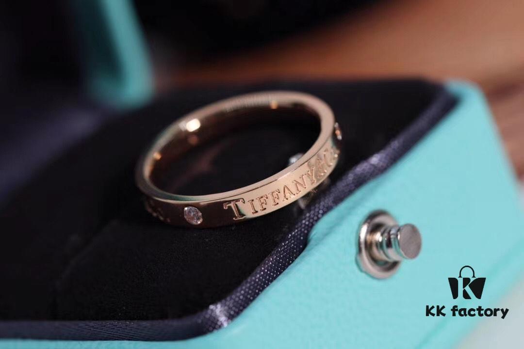 692fd6f499f2d84055c8aa26 TF Tiffany's best-selling style at the counter, unmatched!