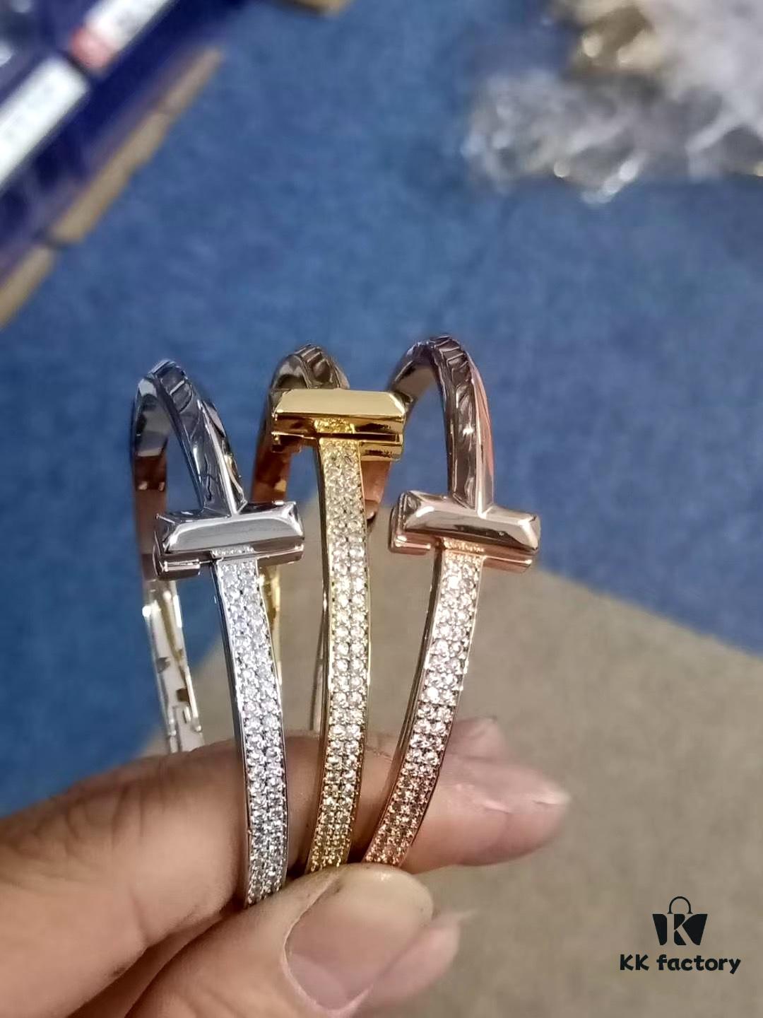 692fd70199f2d84055c8aa40 Tiffany & Co. T Collection Asymmetrical Wide Bracelet, Imported Gold-Plated Material with High-Carbon Diamonds, Celebrity Style Worn by Yang Mi, Yi Yangqianxi, Joey Yung
